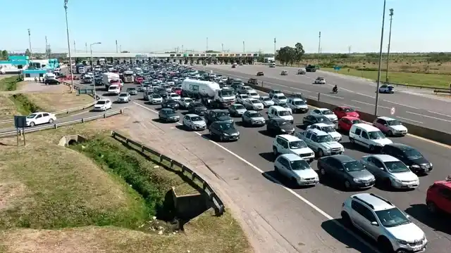Intenso movimiento vehicular hacia la Costa Atlántica.