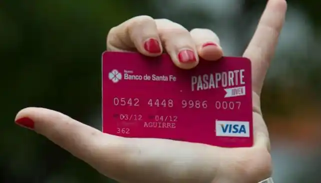 Los jóvenes de la provincia podrán disponer de tarjetas de débito y crédito