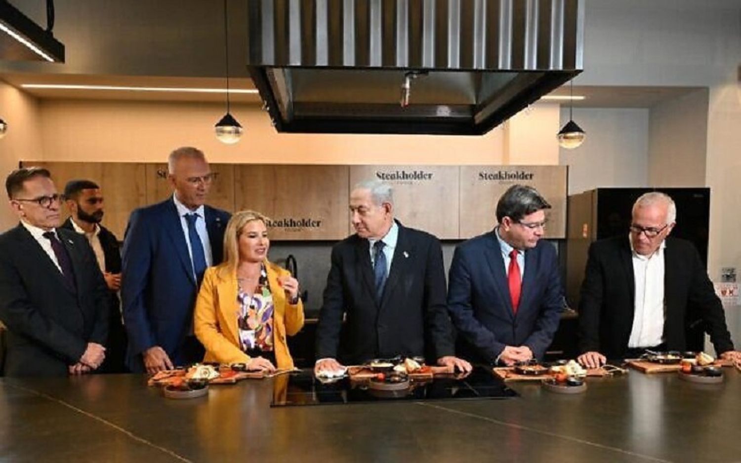 Una startup israelí producirá leche sin vacas