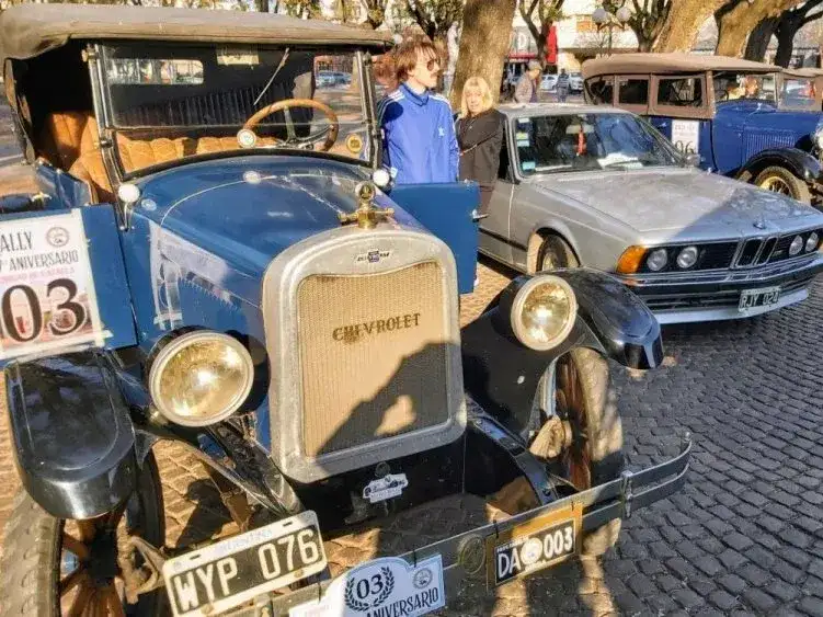 RALLY AUTOS ANTIGUOS