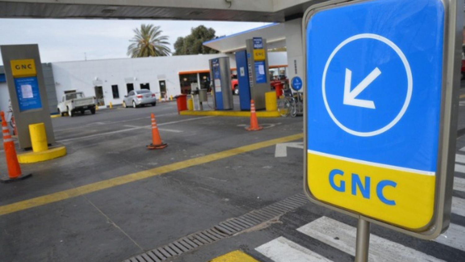 A la mitad de las estaciones de GNC les faltará gas