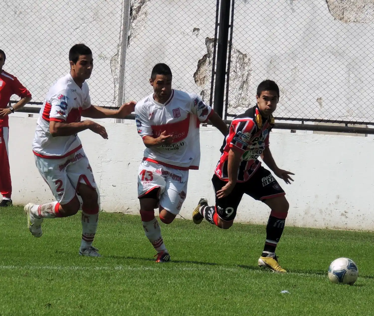 B Metropolitana: Chacarita visita a Morón en el duelo más caliente de la octava fecha