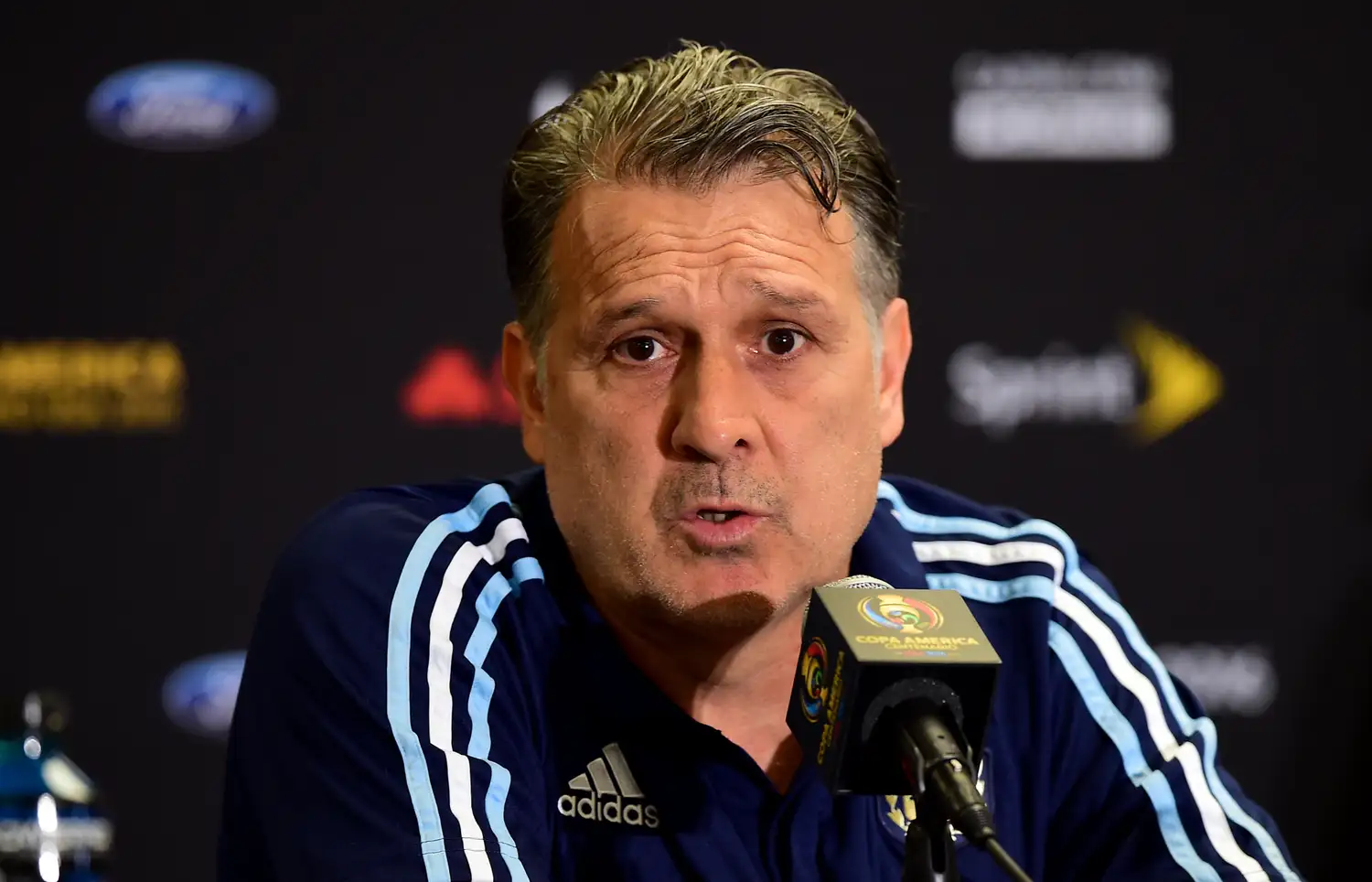 Martino dice estar “centrado” en su club