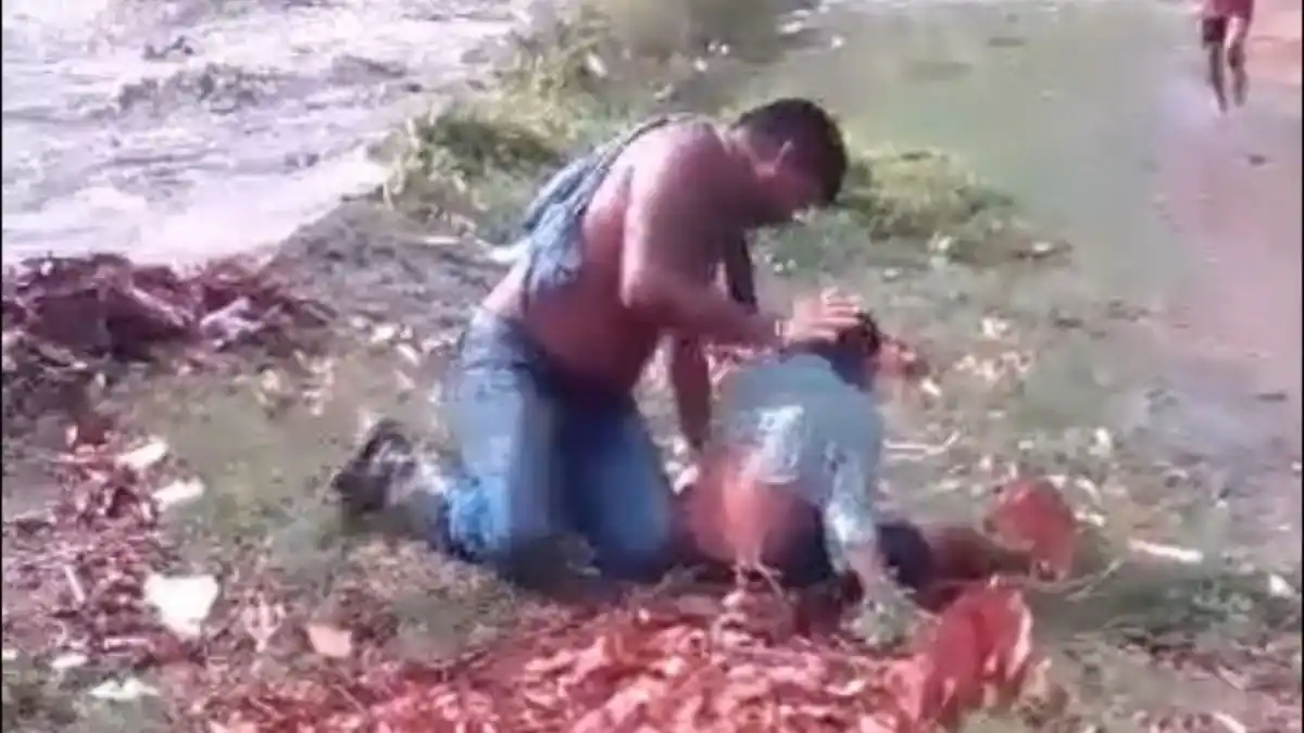 ¡HÉROE SIN CAPA! Milagroso rescate de un niño en una cañada del Zulia (+ Video)