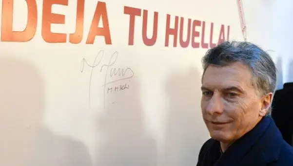 Macri contra "la fiesta del desorden y la corrupción en el futbol"