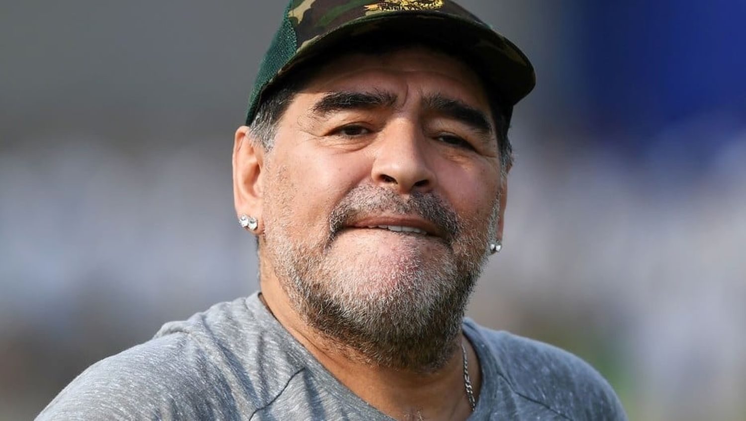 Maradona aislado por ser del “grupo de riesgo”