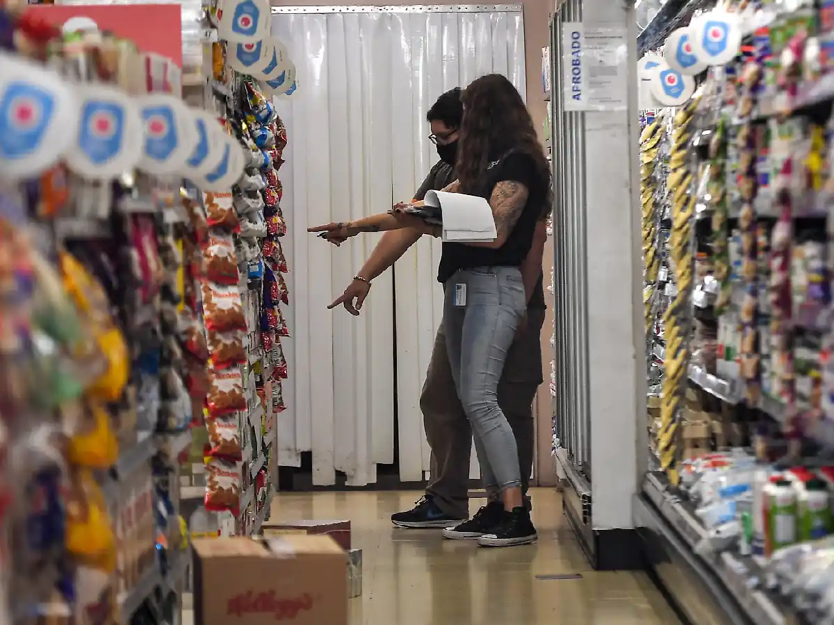 Una familia tipo ya necesita un ingreso  de $51.775 por mes para no ser pobre
