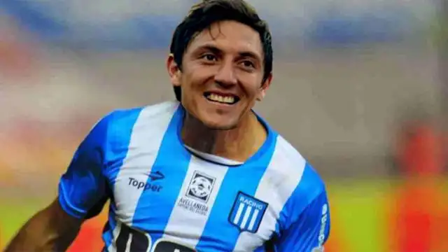 El "Chacho" abrochó al primero: llegó Neri Cardozo