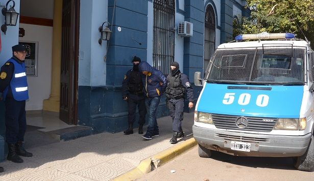 Detienen a sospechoso por el robo de $1 millón: estaría complicado
