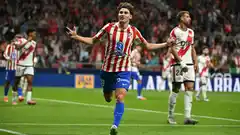 Julián Álvarez hizo los tres goles de Atlético de Madrid
