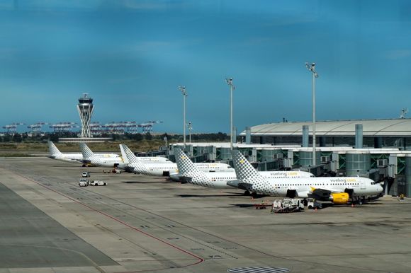 Barcelona-El Prat Expansion: Technical Meeting Reviews Potential Solutions