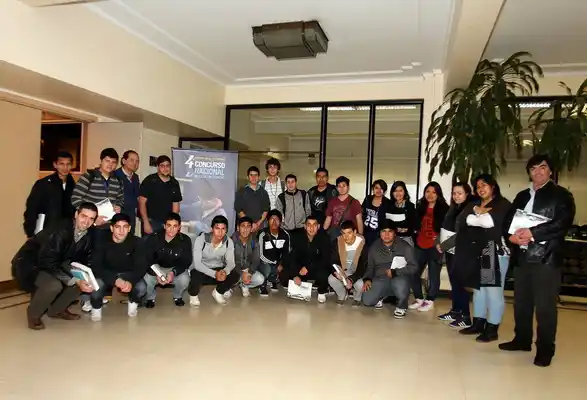 Invitan a las Escuelas Técnicas a diseñar prototipos de viviendas 