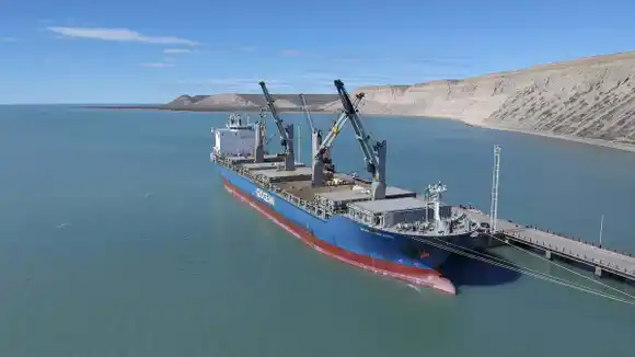 Arribó una nueva turbina para las represas sobre el río Santa Cruz