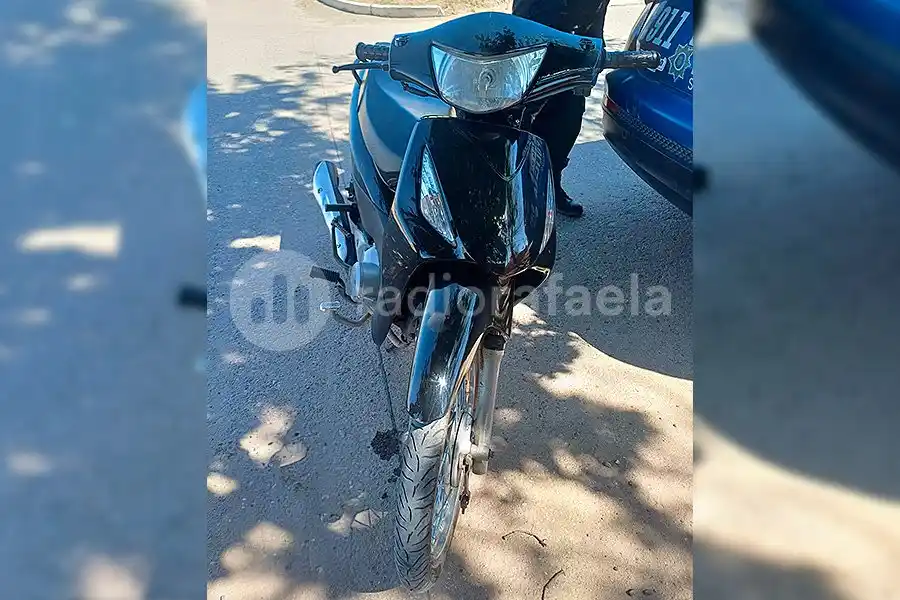 En un operativo vehicular en Rafaela encontraron una moto denunciada como robada en Sunchales