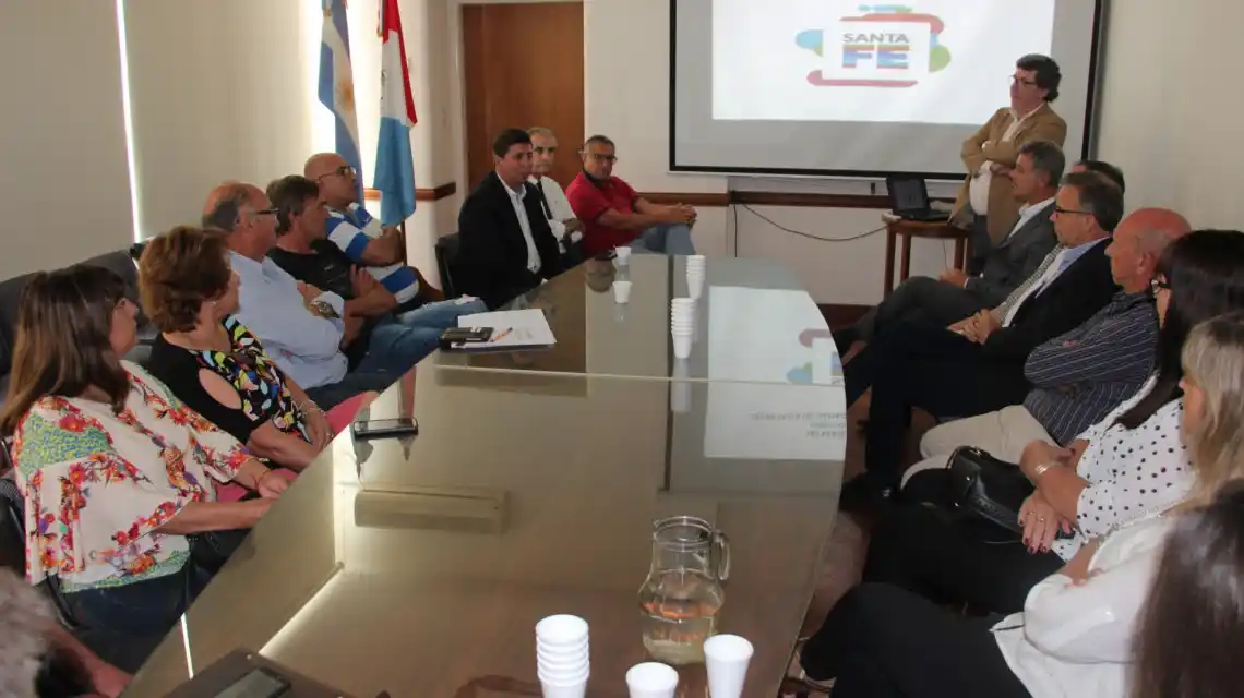 La provincia reglamentó la Ley Apícola