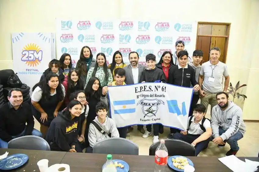 Alumnos de la EPES N.º 61 realizaron una 
visita guiada por lugares más emblemáticos