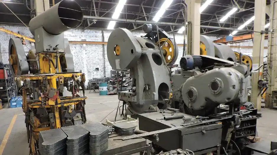 La actividad económica cayo 2,1% en 2019