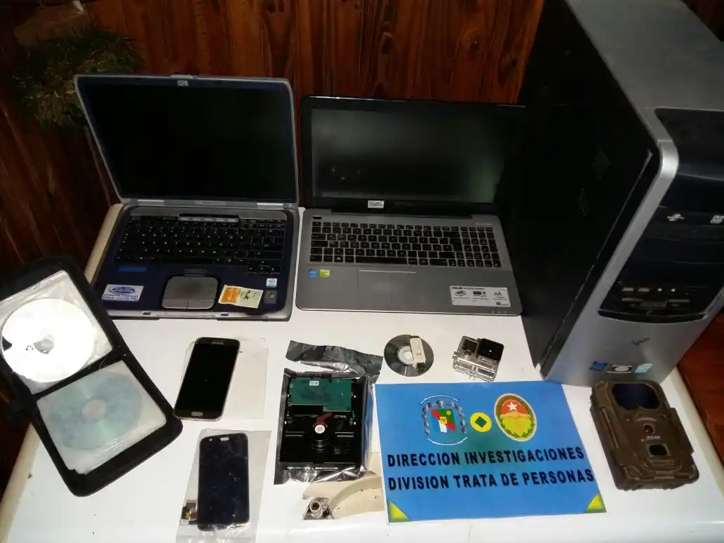 Secuestraron elementos de informática y armas de fuego