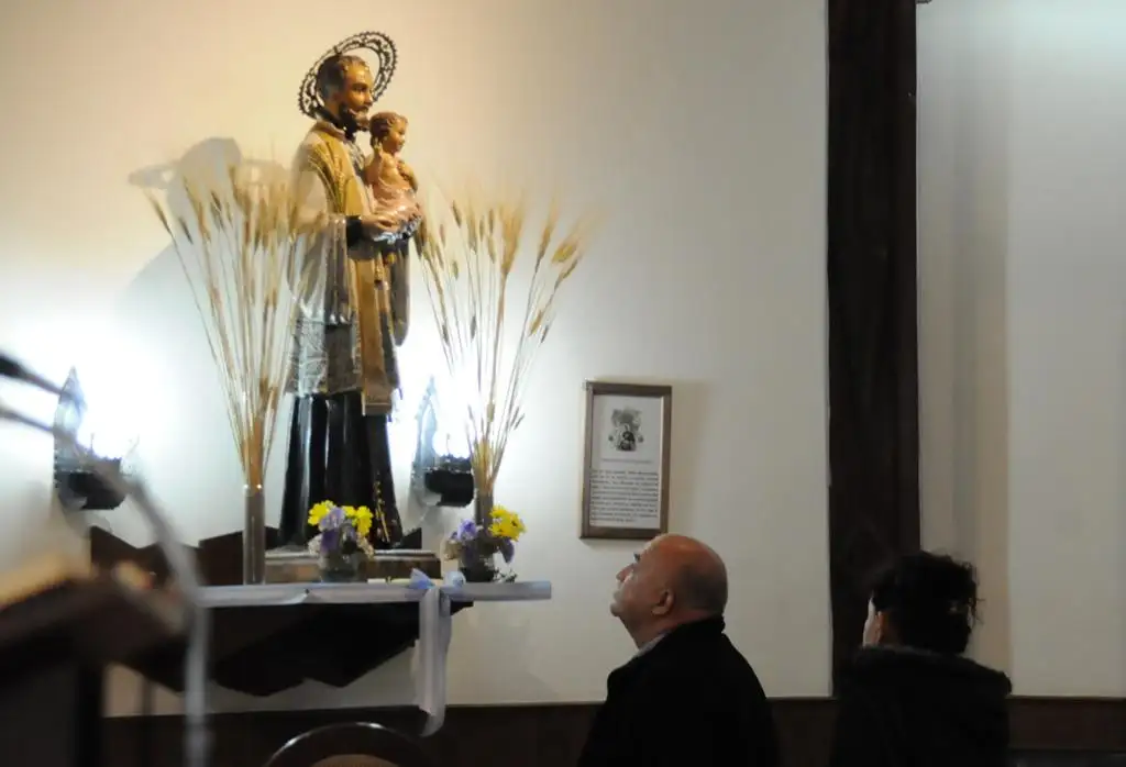 Cientos de  fieles participaron de la celebración de San Cayetano