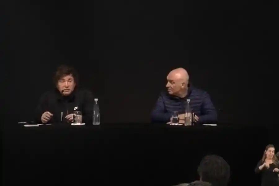 Milei. "El 90% del ajuste es motosierra"