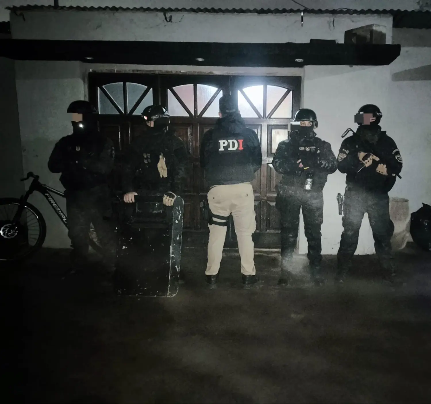 Frontera: dos detenidos por un robo en banda y recuperaron una motocicleta sustraída