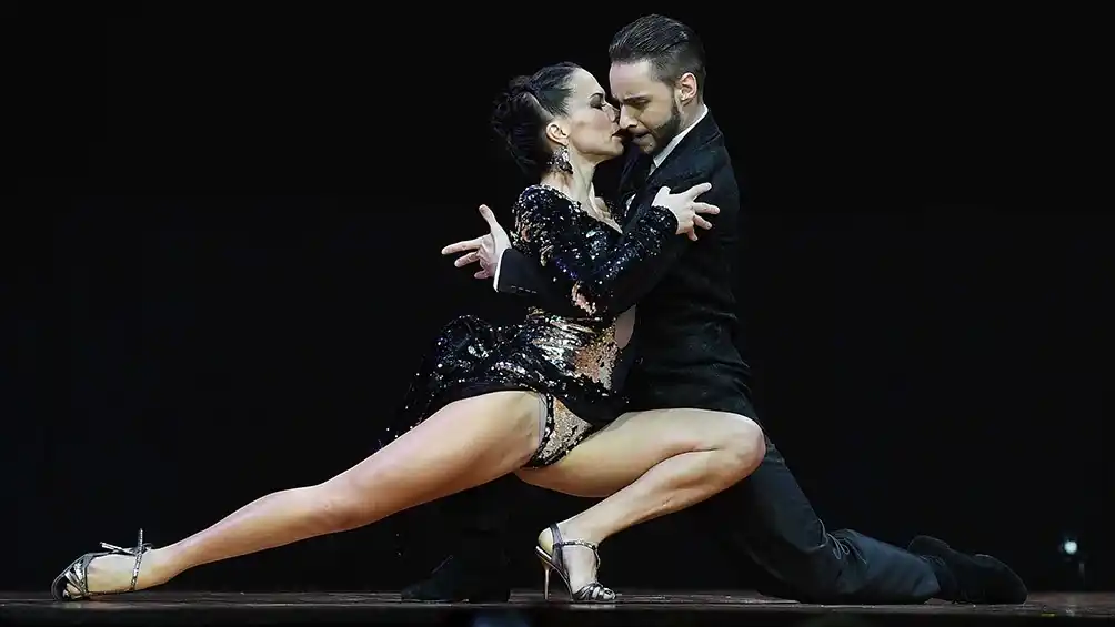 Clases virtuales de tango a la espera de que vuelvan las milongas