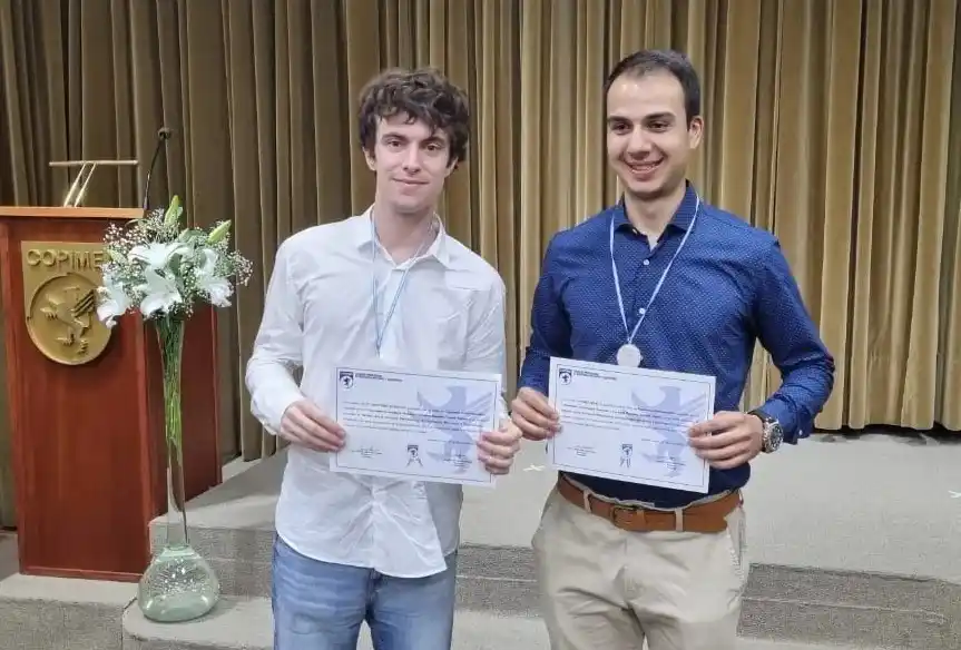 Andrés Braun y Juan Segundo Revello fueron premiados por el Copime. Foto: Gentileza.