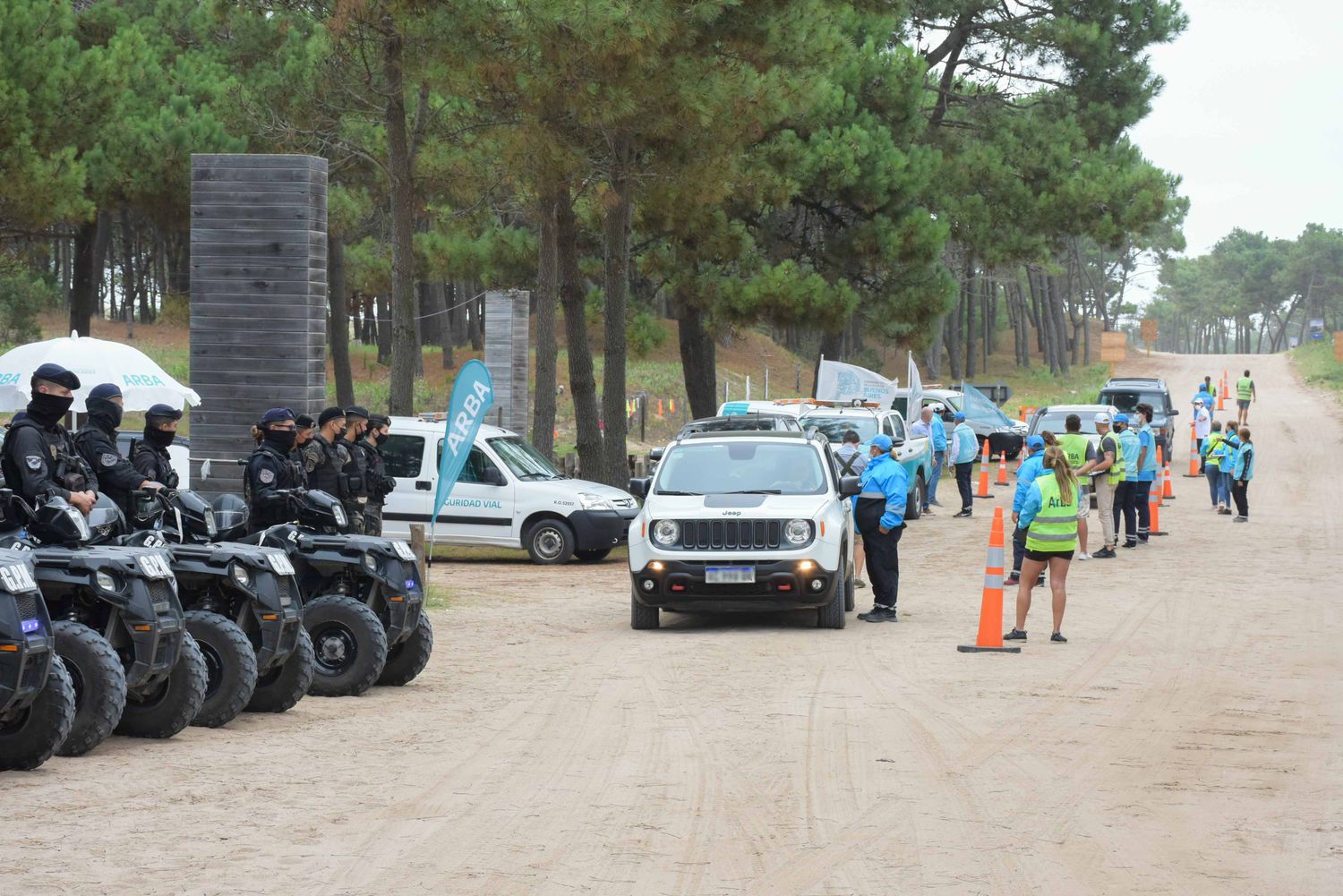 El director ejecutivo de ARBA, Cristian Girard, encabezó el operativo que se realizó en el parador La Frontera de Pinamar. La mitad de los controlados tenían deuda con el fisco