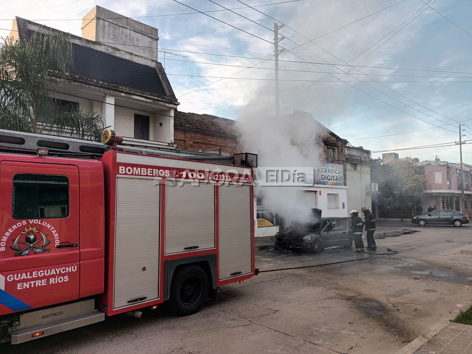 auto incendiado