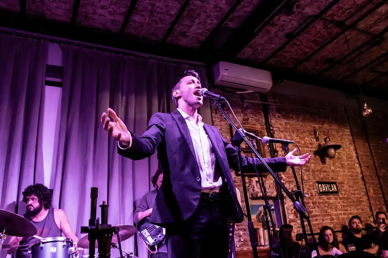 Andrés Vaca, el artista que conmovió a San Francisco desde La Voz Argentina.