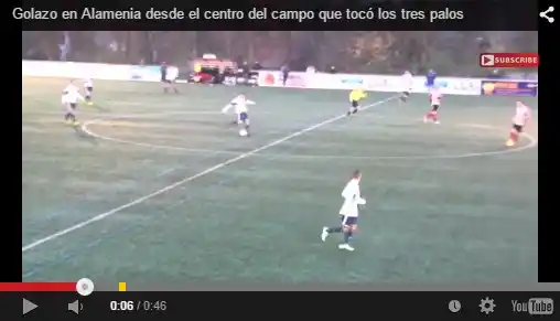 Un gol increible: pegó en los tres palos y entró