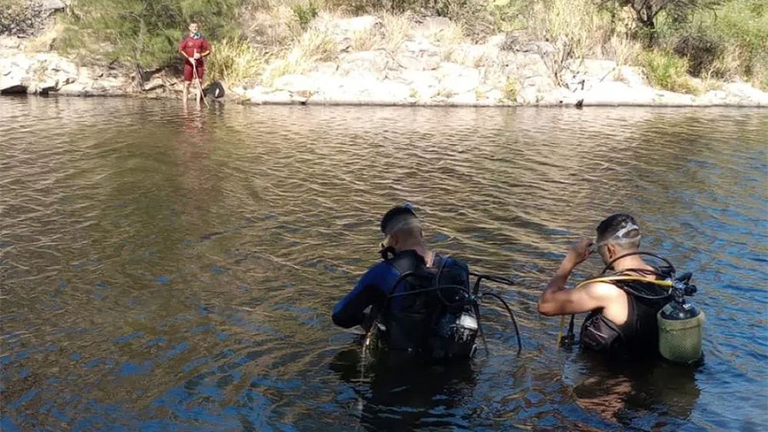 Una turista murió ahogada al caer a un curso de agua
