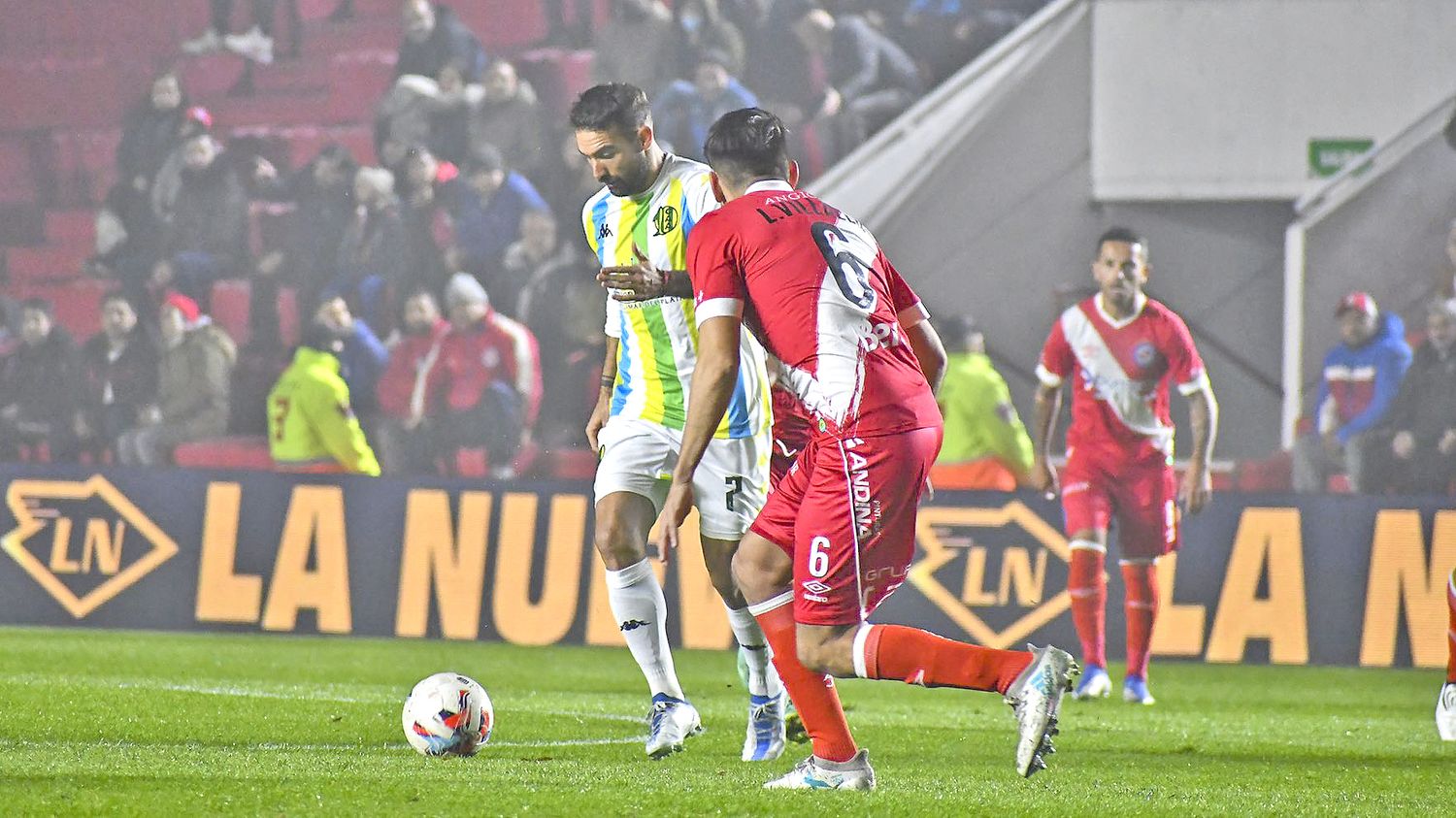 Argentinos lo dio vuelta y redondeó un debut exitoso