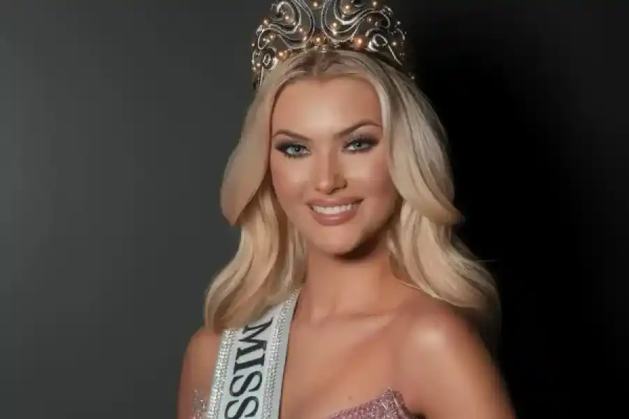 Victoria Kjaer, la modelo danesa que fue elegida como la nueva Miss Universo 2024 en México
