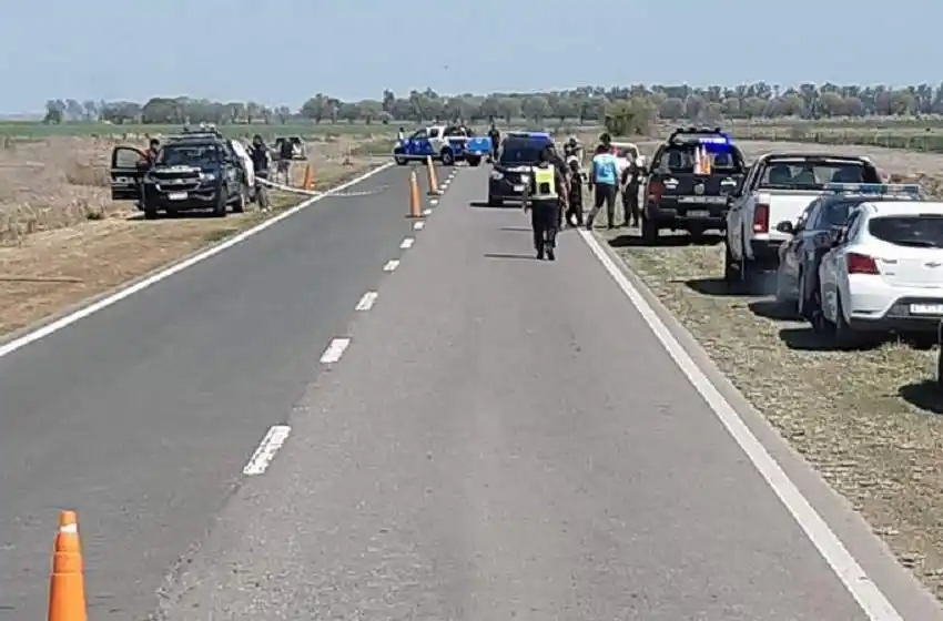 Brutal femicidio: un policía mató de un tiro en la cabeza a su ex pareja luego de perseguirla por la ruta 90 con el móvil oficial