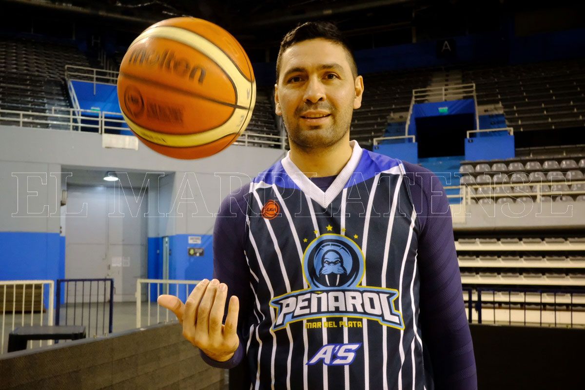 Leo Gutiérrez es el nuevo entrenador de Peñarol