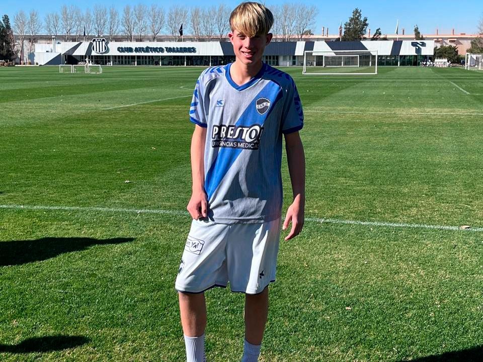 Juan Elsener, nuevo jugador de Talleres de Cba. Foto:@clubbenhur