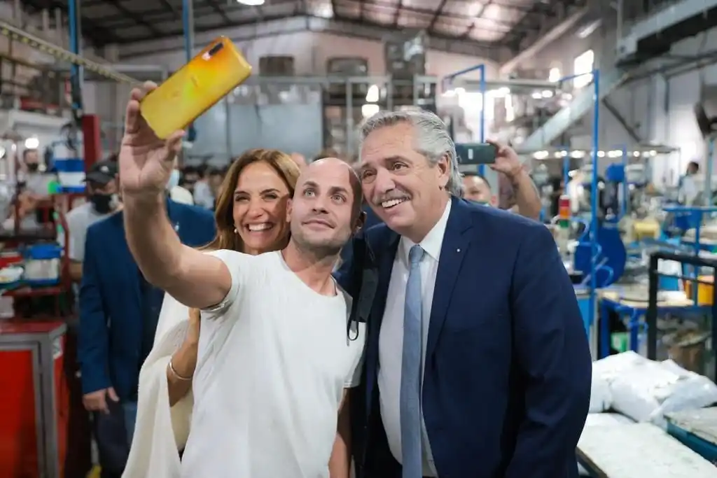 Desde Lomas de Zamora, Alberto Fernández, Kicillof y Tolosa Paz apoyaron los incentivos fiscales para Pymes