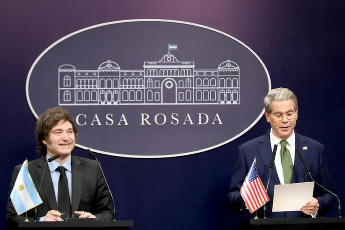 Javier Milei y el secretario del Tesoro de los Estados Unidos, Scott Bessent