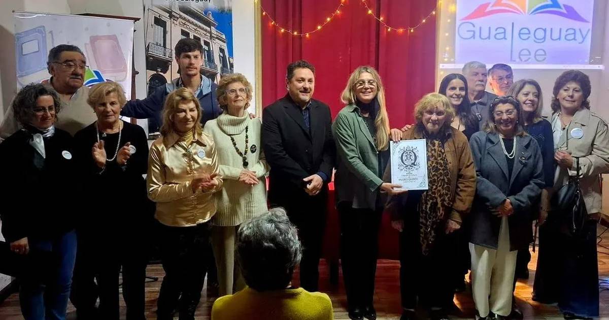 Gualeguay Lee celebró sus 10 años con una emotiva noche de lecturas ...