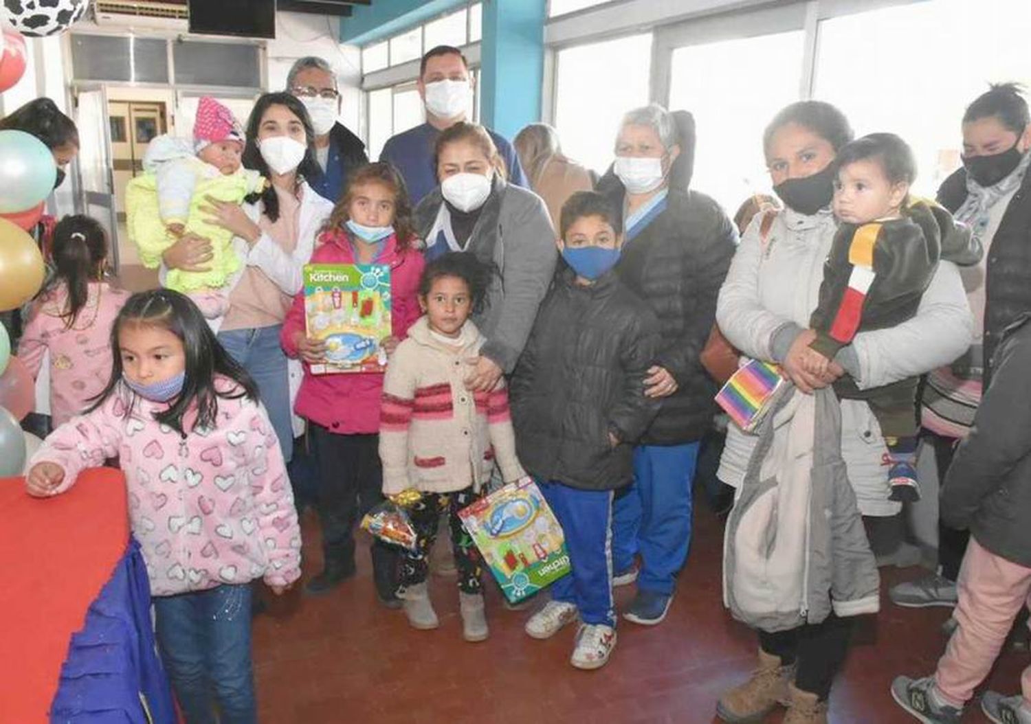 Cálido homenaje por el Mes de la Niñez
en el Hospital de la Madre y el Niño