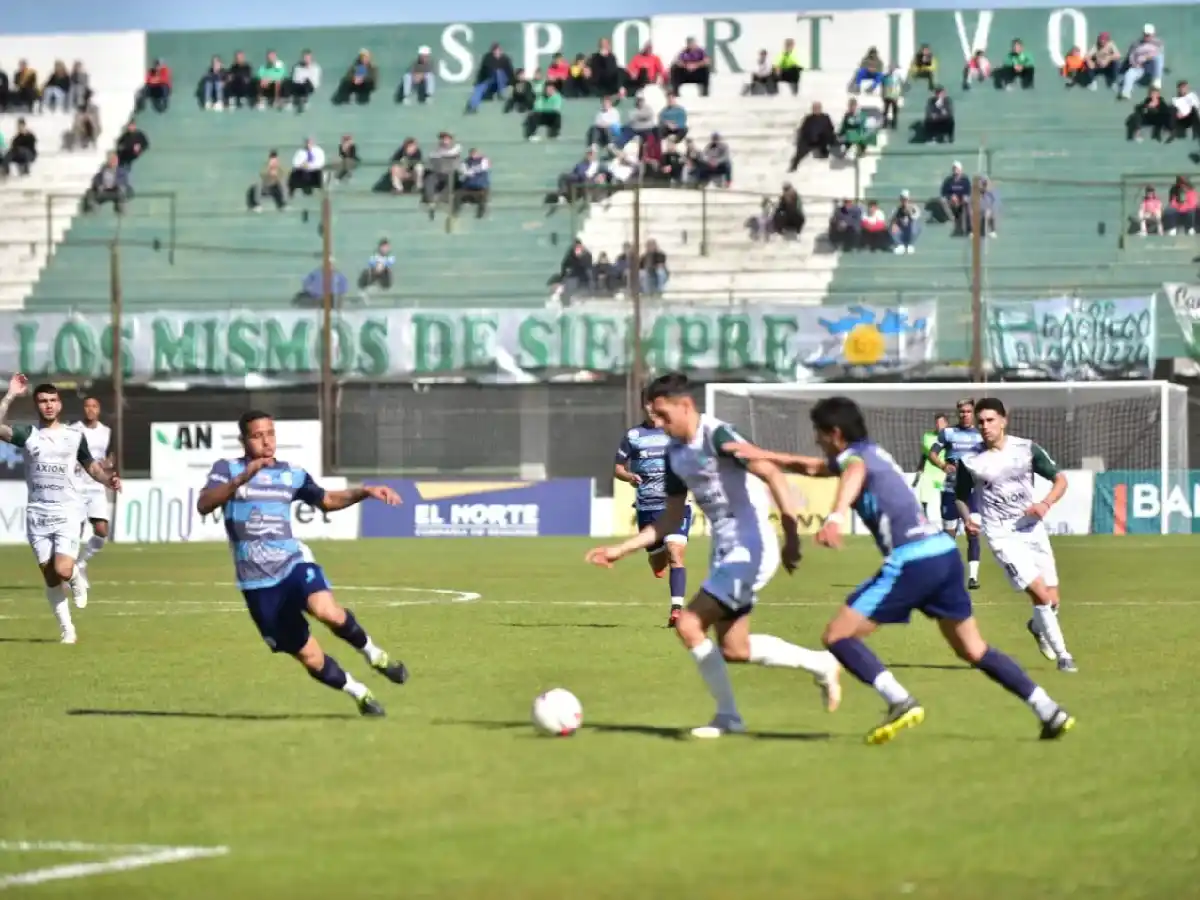 Sportivo lo aprovechó, sueña y le apunta al clásico