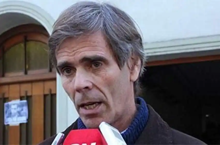 Cómo sigue el estado de salud el ex funcionario Pablo Seghezzo tras el choque fatal en la autopista