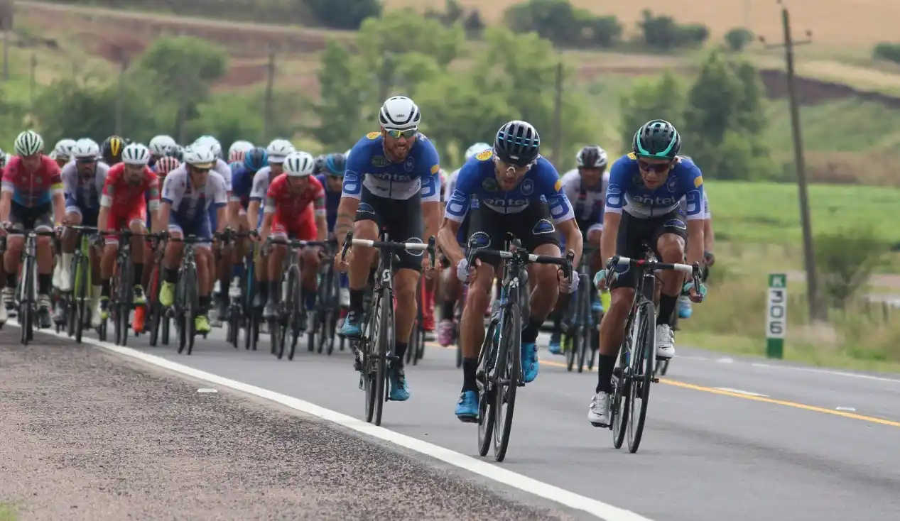 Muy buena actuación de Francisco Viollaz en la Vuelta del Chaná