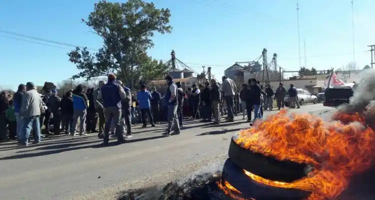 Corte en Ruta 191: Fiscala Ramos pide que liberen un carril y considera que hay “ejercicio del derecho de protesta”