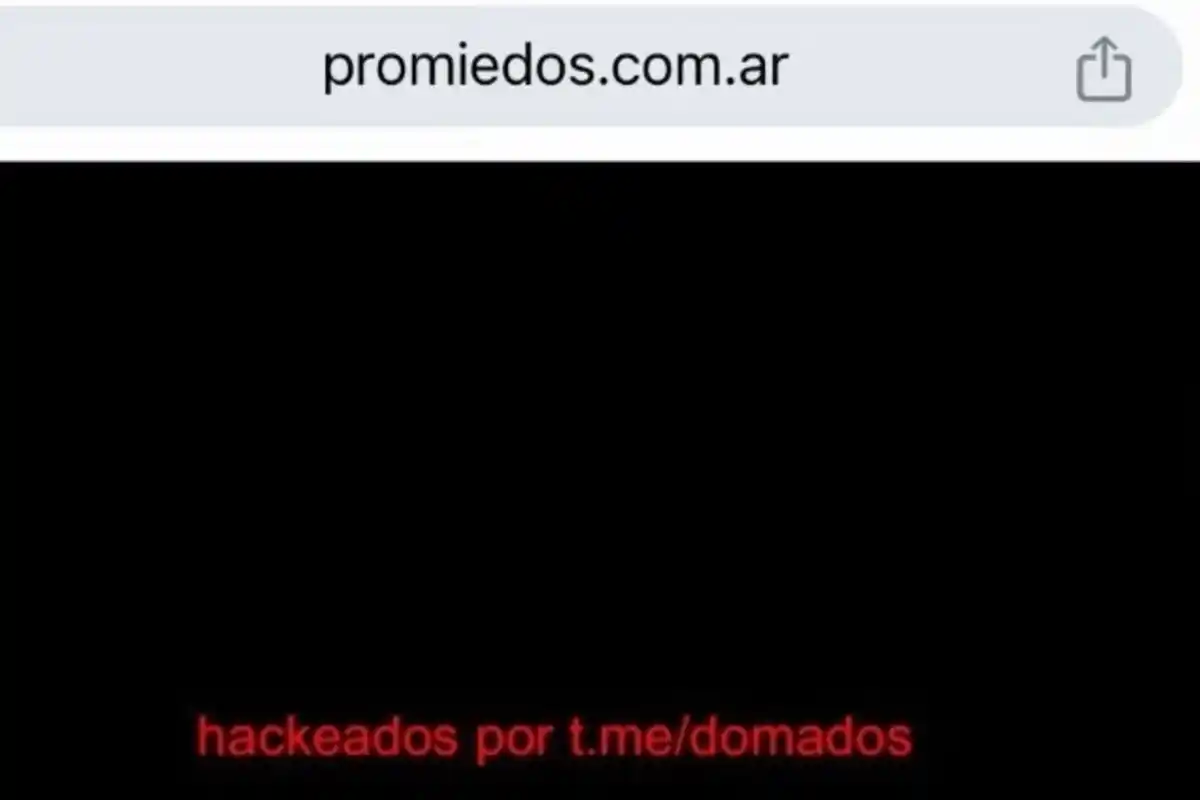 Los intentos por restablecer el sitio fueron frustrados repetidamente por los hackers