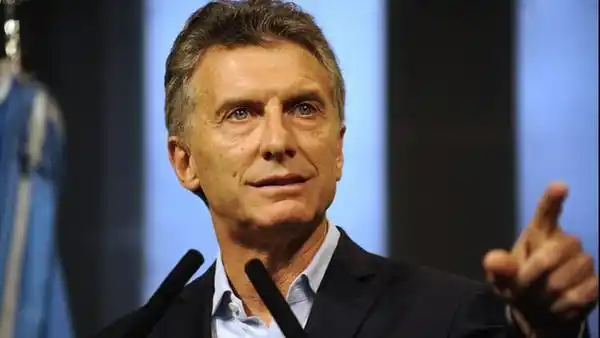 Confirman que Macri viajará a Davos a pesar de su lesión en la costilla