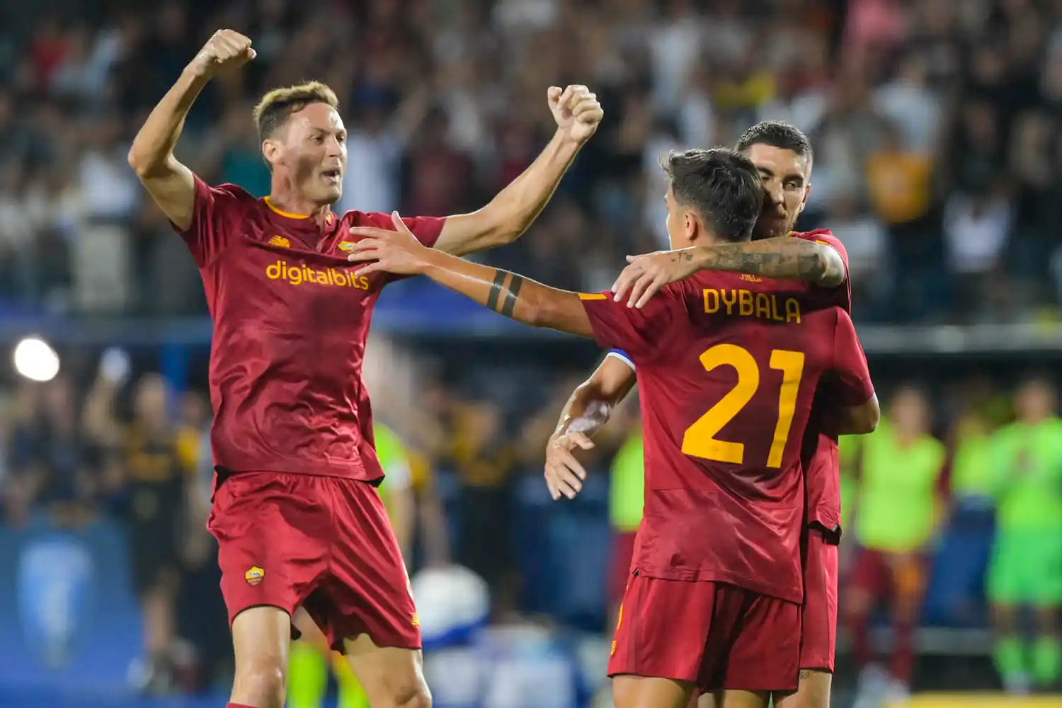 Dybala aportó un gol y una asistencia.