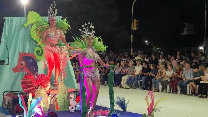Ibarreta brilló en el Carnaval: más de 40 
mil personas en tres noches inolvidables