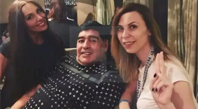 Maradona fue acusado de acoso sexual por una periodista 